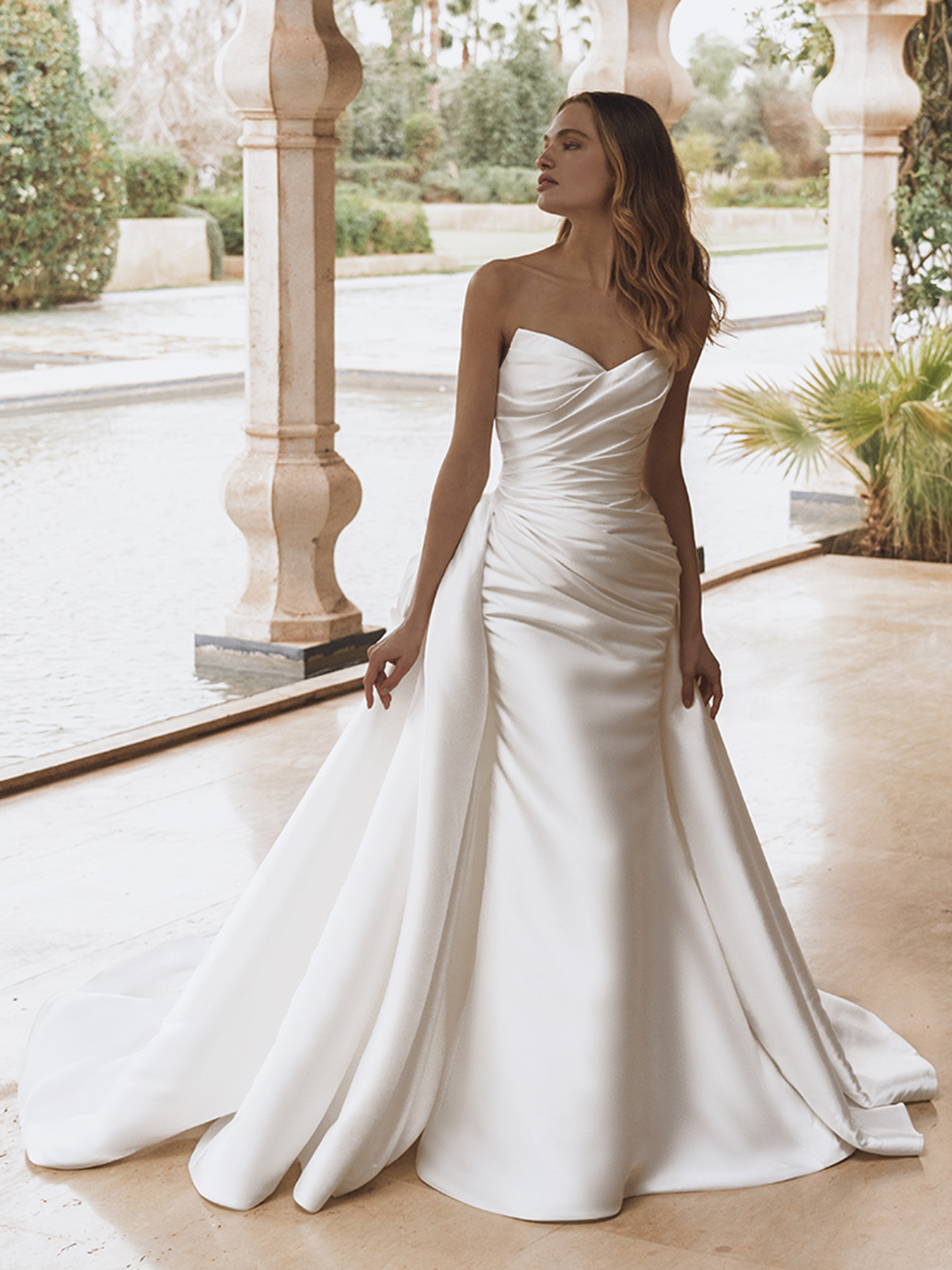 26_Enzoani_PRO_VALENCIA_Fro2_Web.jpg